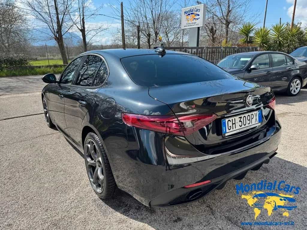 Alfa Romeo Giulia 2.2 Turbodiesel 210 CV AT8 AWD 12/2021-photo-6