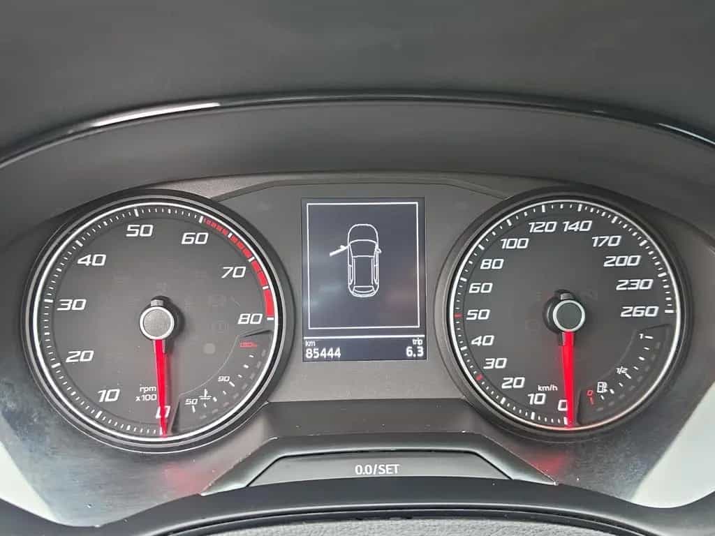 Seat Arona FR PDC SHZ AHK 01/2020-photo-13
