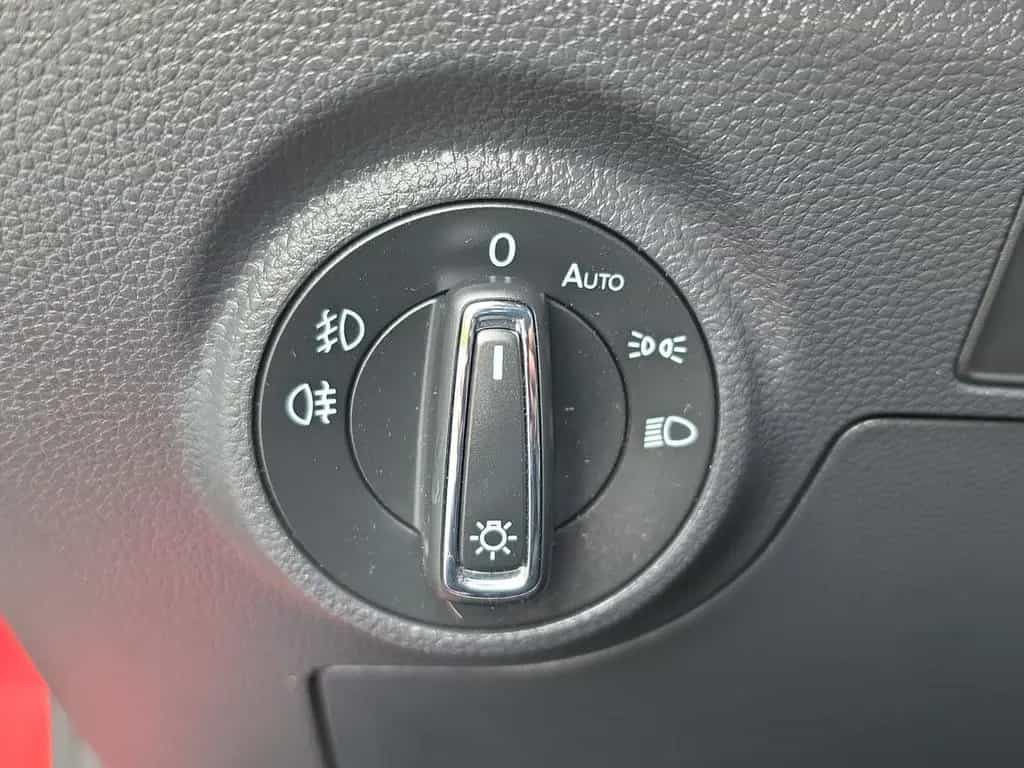 Seat Arona FR PDC SHZ AHK 01/2020-photo-24