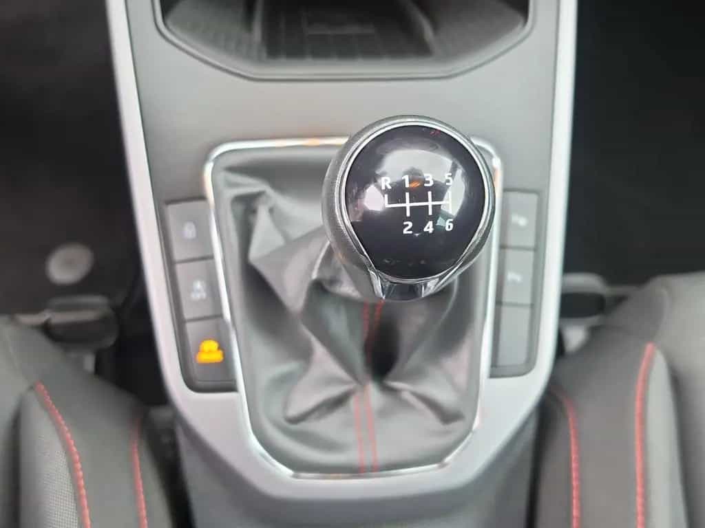 Seat Arona FR PDC SHZ AHK 01/2020-photo-30