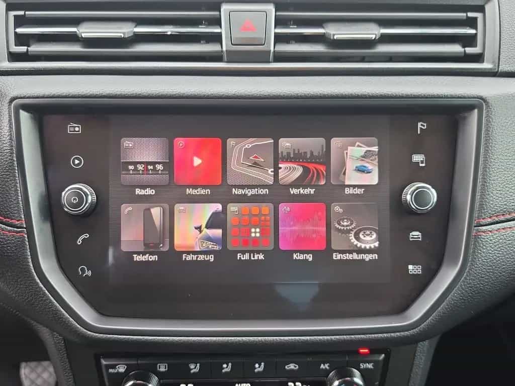Seat Arona FR PDC SHZ AHK 01/2020-photo-31