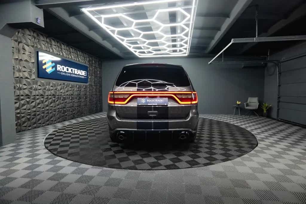 Dodge Durango 5.7 V8 SRT 4x4 Night-Paket Modell 22 19% 11/2021-photo-13