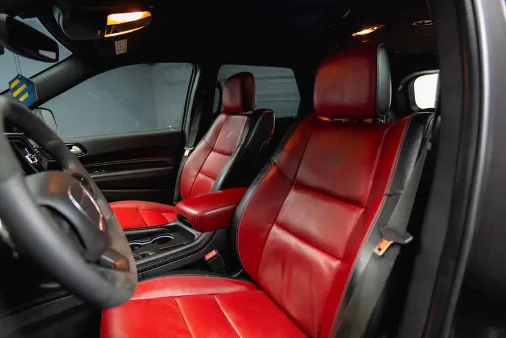 Dodge Durango 5.7 V8 SRT 4x4 Night-Paket Modell 22 19% 11/2021-photo-36