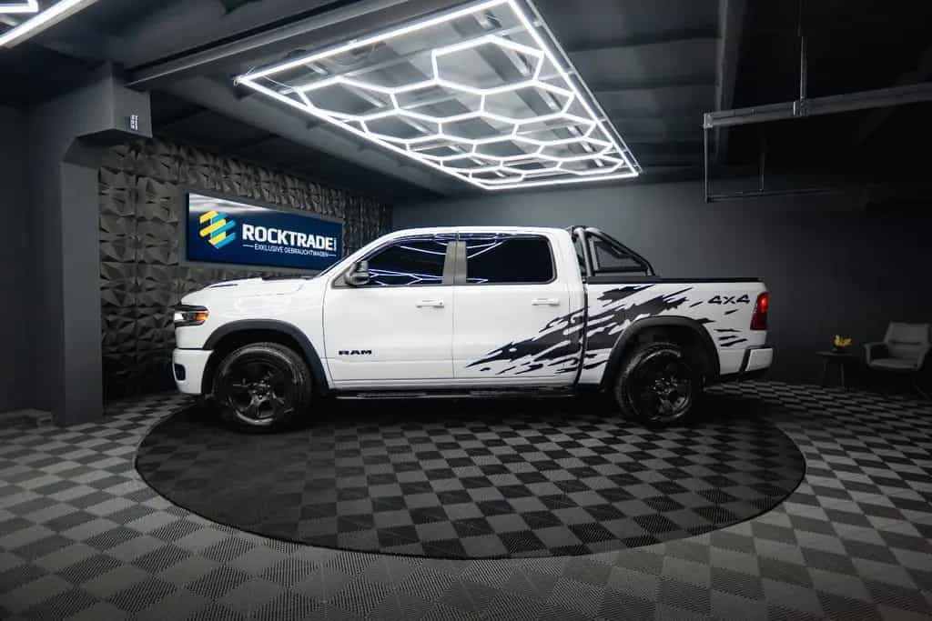Dodge RAM 3.6 V6 MY 25 Offroad Night-Paket ACC LED 19% 03/2025-photo-19