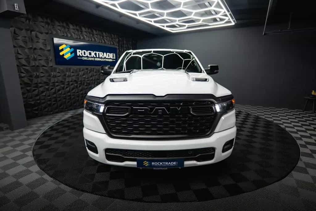 Dodge RAM 3.6 V6 MY 25 Offroad Night-Paket ACC LED 19% 03/2025-photo-2