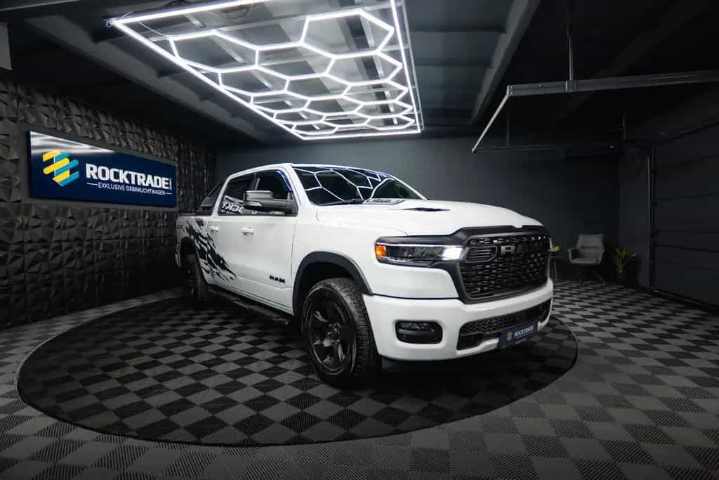 Dodge RAM 3.6 V6 MY 25 Offroad Night-Paket ACC LED 19% 03/2025-photo-7