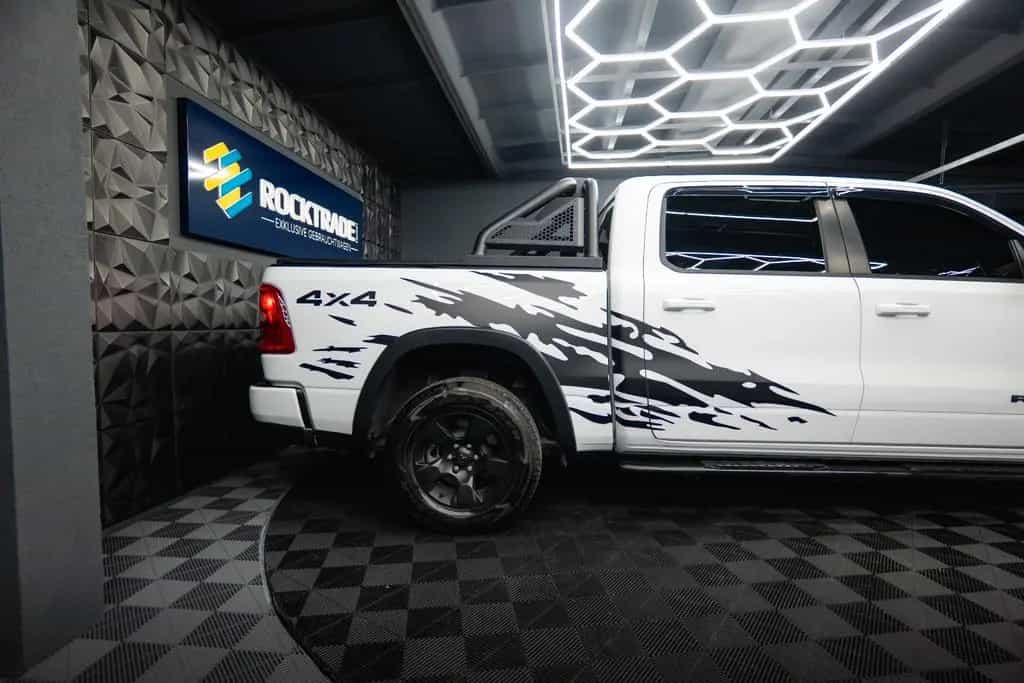 Dodge RAM 3.6 V6 MY 25 Offroad Night-Paket ACC LED 19% 03/2025-photo-9