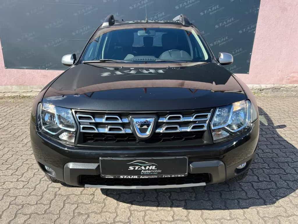 Dacia Duster 4x2 Prestige*1.Hand*Kamera*Navi*SHZ*AHK* 12/2016-photo-1