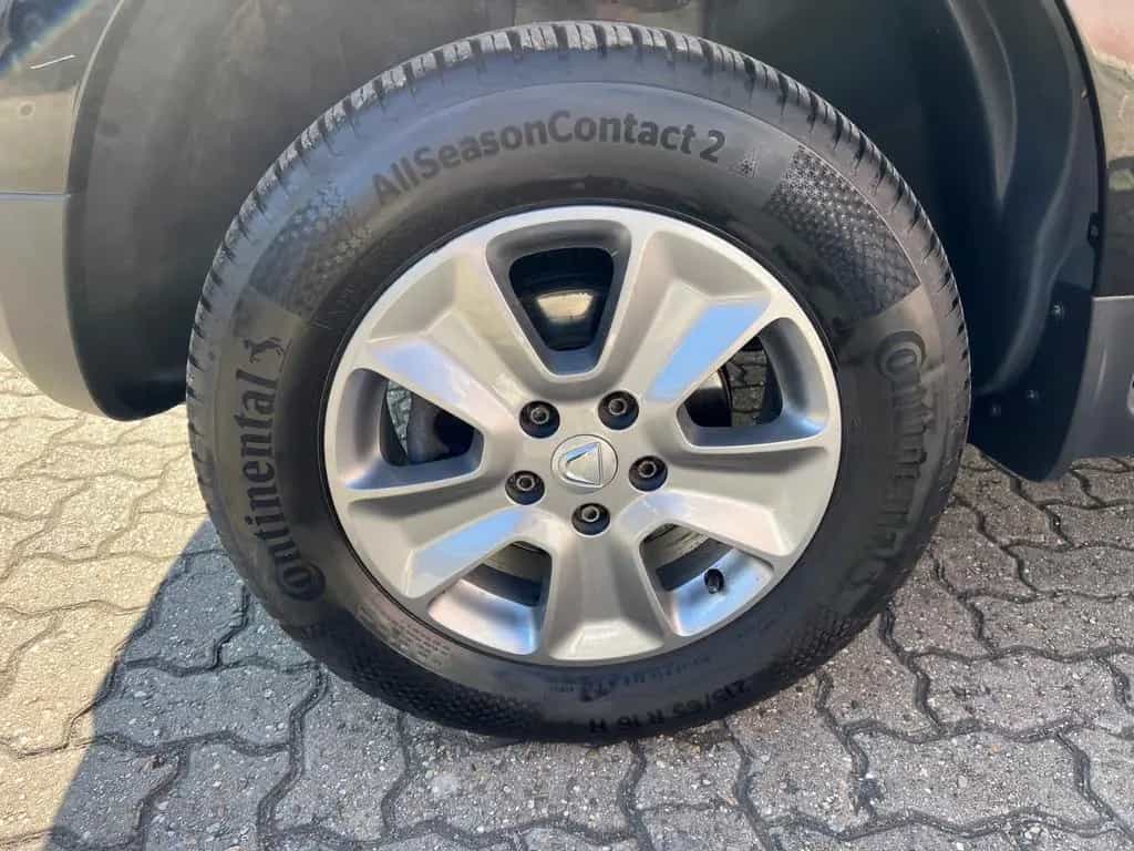 Dacia Duster 4x2 Prestige*1.Hand*Kamera*Navi*SHZ*AHK* 12/2016-photo-4