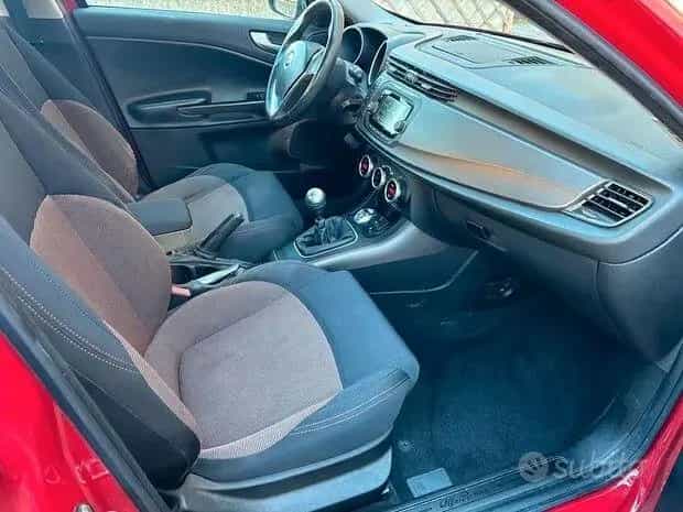 Alfa Romeo Giulietta 1.6 JTDm-2 * NEOPATENTATI 02/2014-photo-12