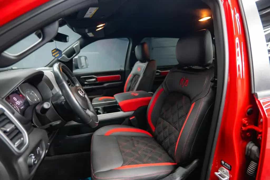 Dodge RAM 5.7 V8 HEMI 4x4 RED DEVIL Offroad NightPaket 10/2021-photo-37