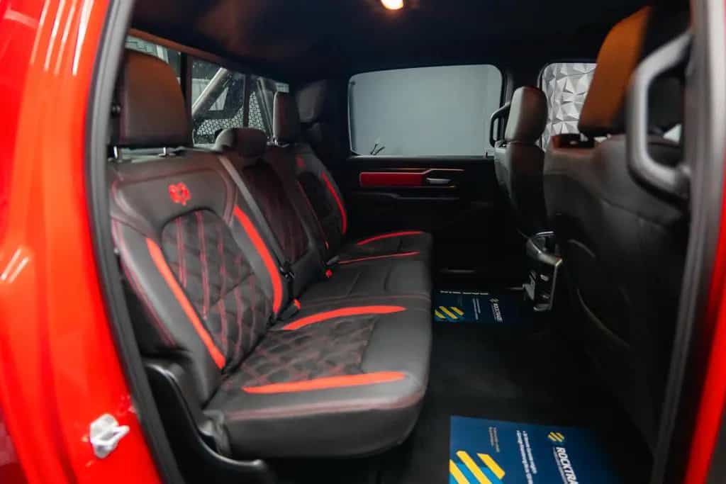 Dodge RAM 5.7 V8 HEMI 4x4 RED DEVIL Offroad NightPaket 10/2021-photo-44