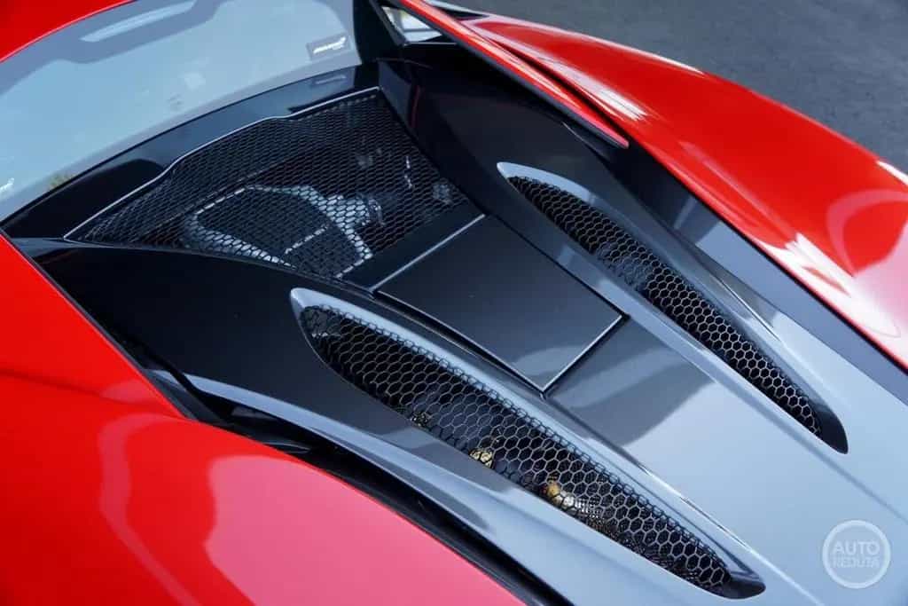 McLaren 540C 3.8 V8 Coupé Bowers & Wilkins  JAPAN IMPORT 01/2016-photo-15