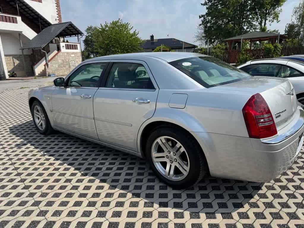Chrysler 300C 3.0 CRD Autom. - 08/2006-photo-1