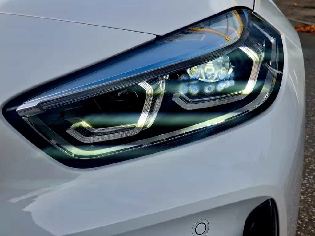 BMW 118 i M SPORT*AUTO*LED*LIVE COCKPIT*GARANTIE* 05/2021-photo-11