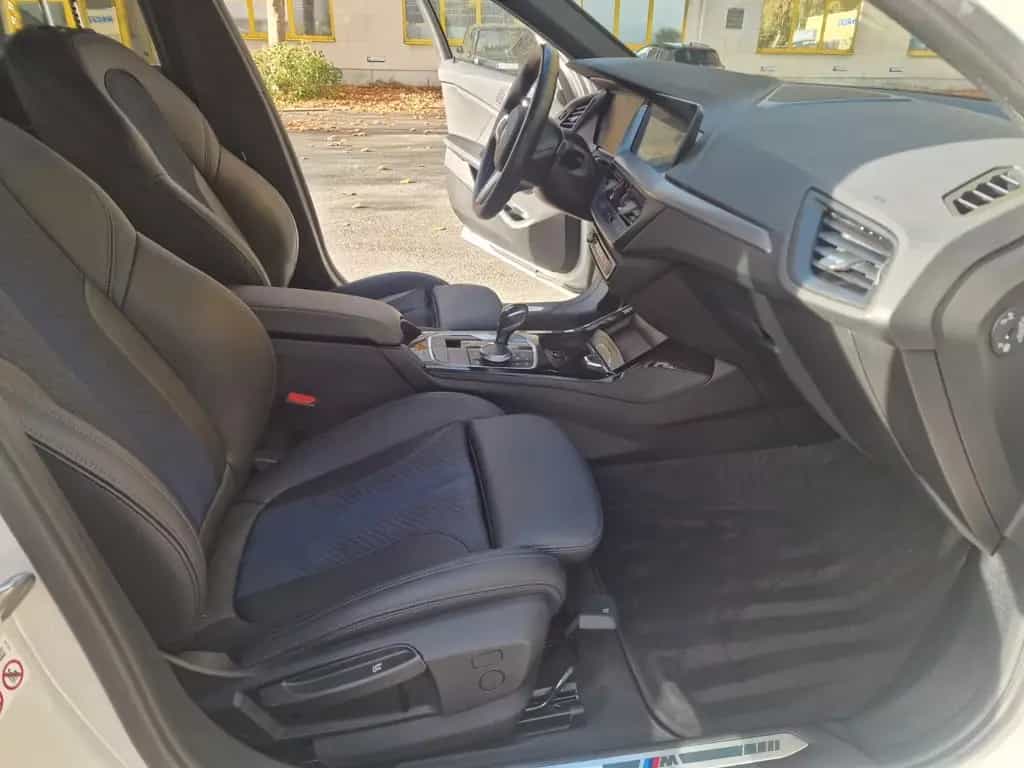 BMW 118 i M SPORT*AUTO*LED*LIVE COCKPIT*GARANTIE* 05/2021-photo-18