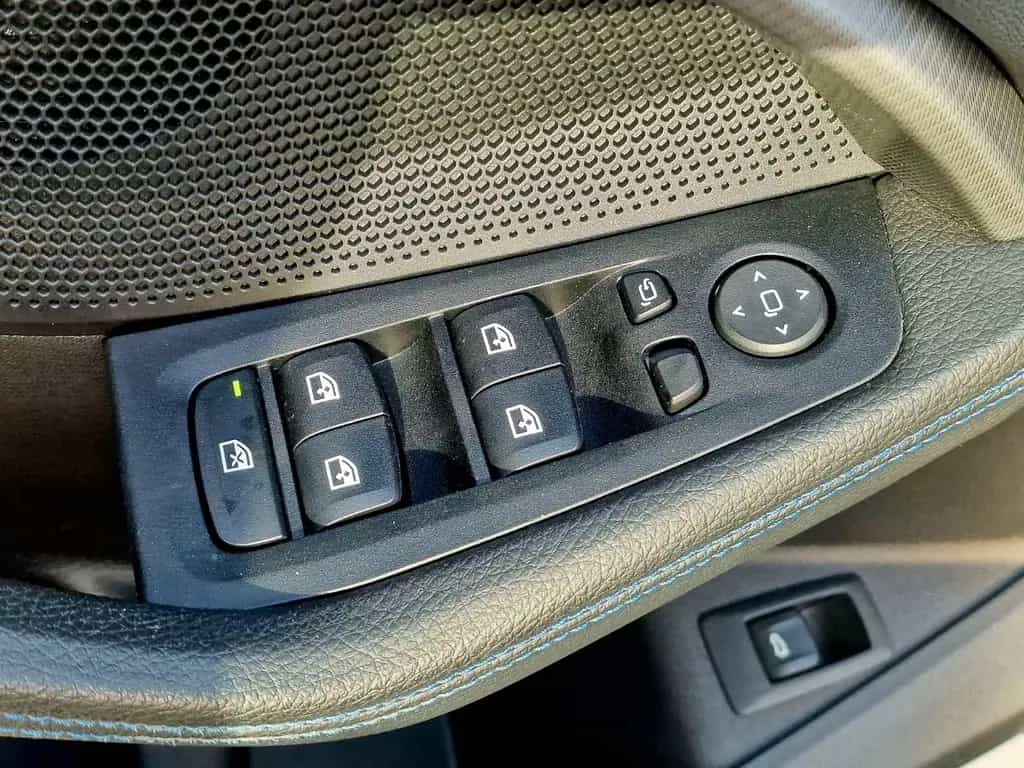 BMW 118 i M SPORT*AUTO*LED*LIVE COCKPIT*GARANTIE* 05/2021-photo-20