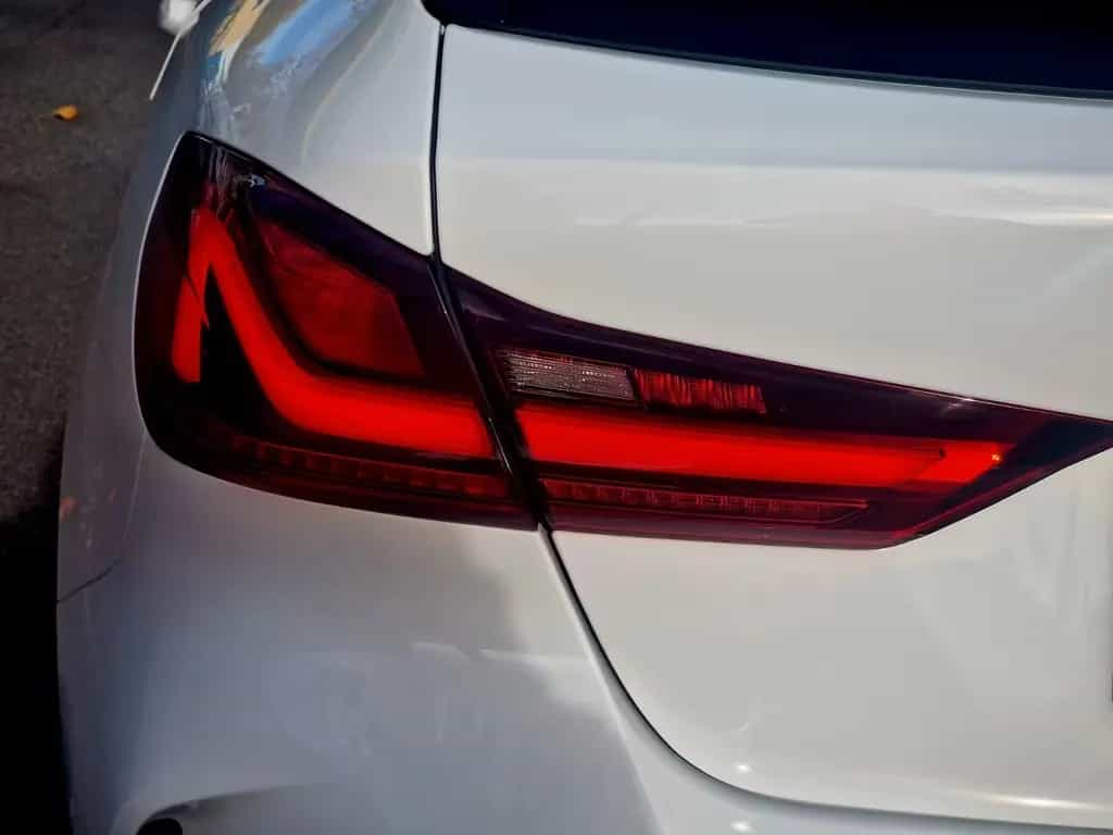 BMW 118 i M SPORT*AUTO*LED*LIVE COCKPIT*GARANTIE* 05/2021-photo-24