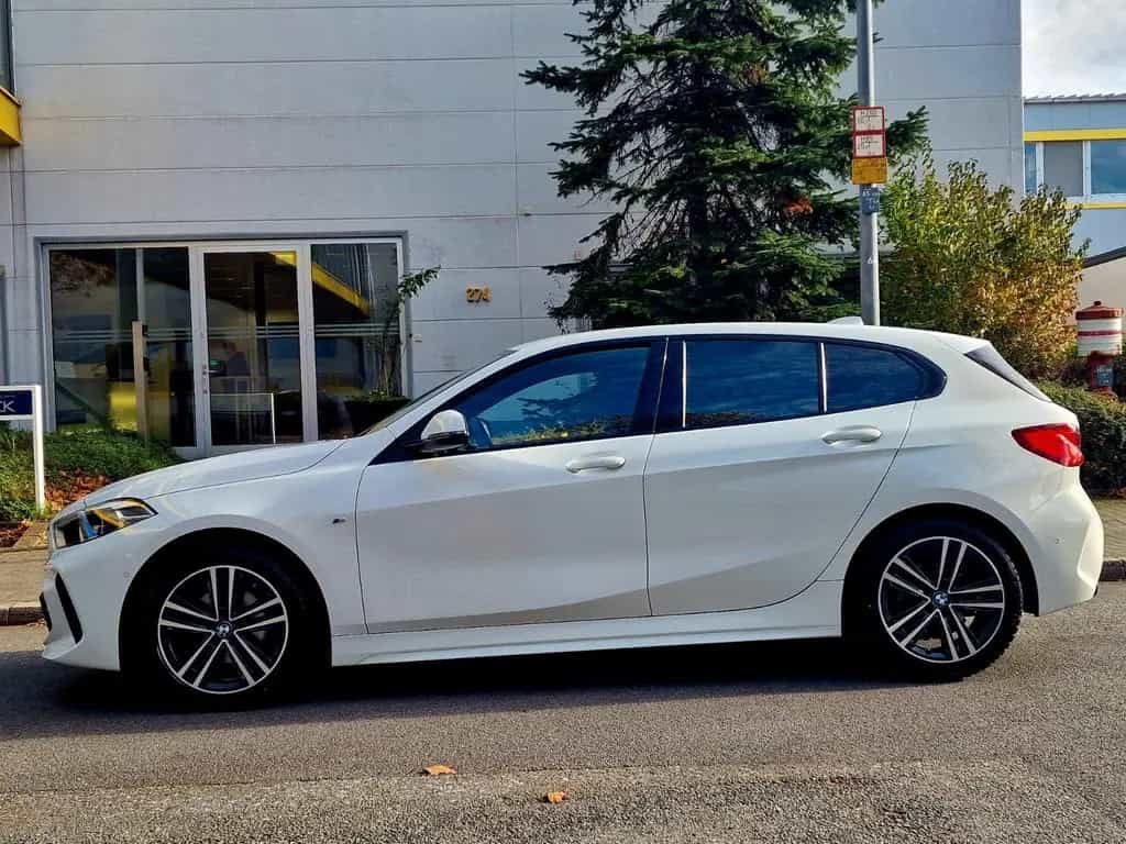 BMW 118 i M SPORT*AUTO*LED*LIVE COCKPIT*GARANTIE* 05/2021-photo-26