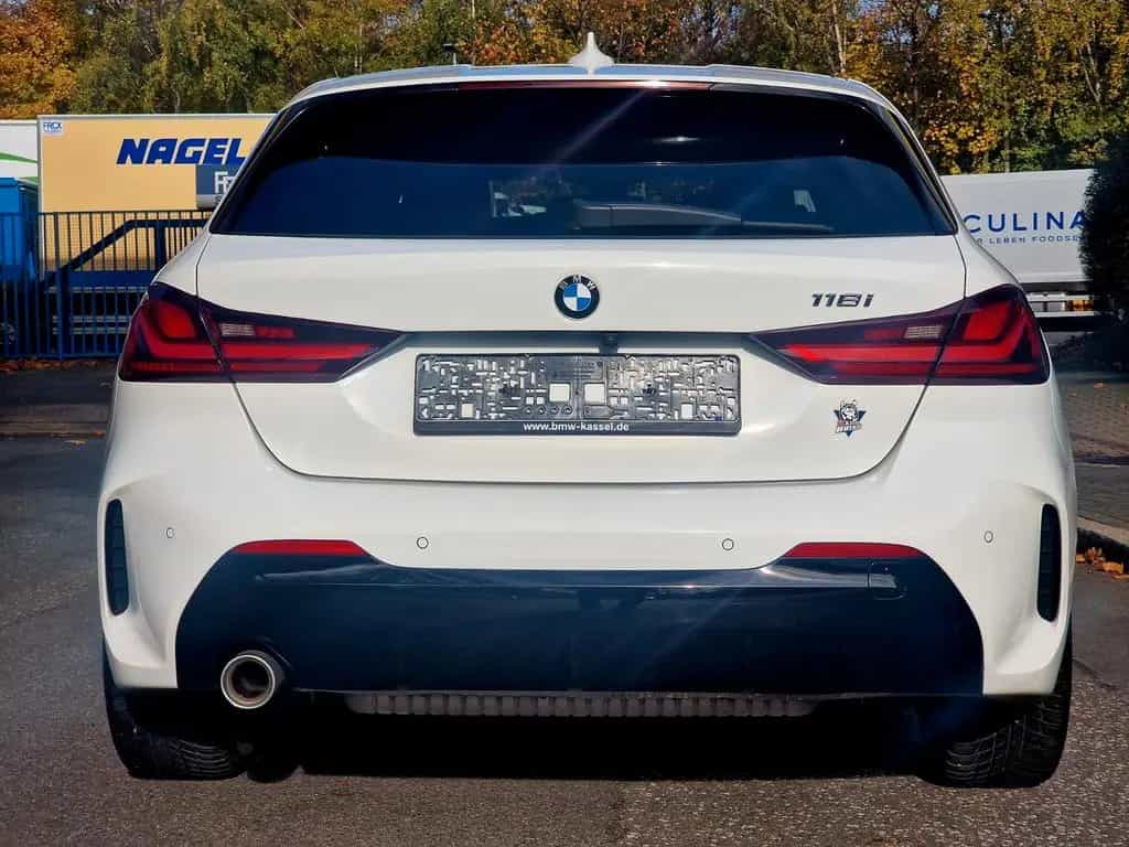 BMW 118 i M SPORT*AUTO*LED*LIVE COCKPIT*GARANTIE* 05/2021-photo-28