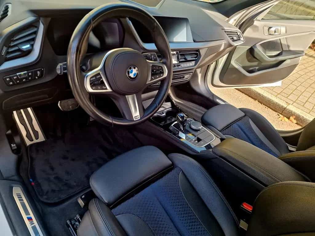 BMW 118 i M SPORT*AUTO*LED*LIVE COCKPIT*GARANTIE* 05/2021-photo-8