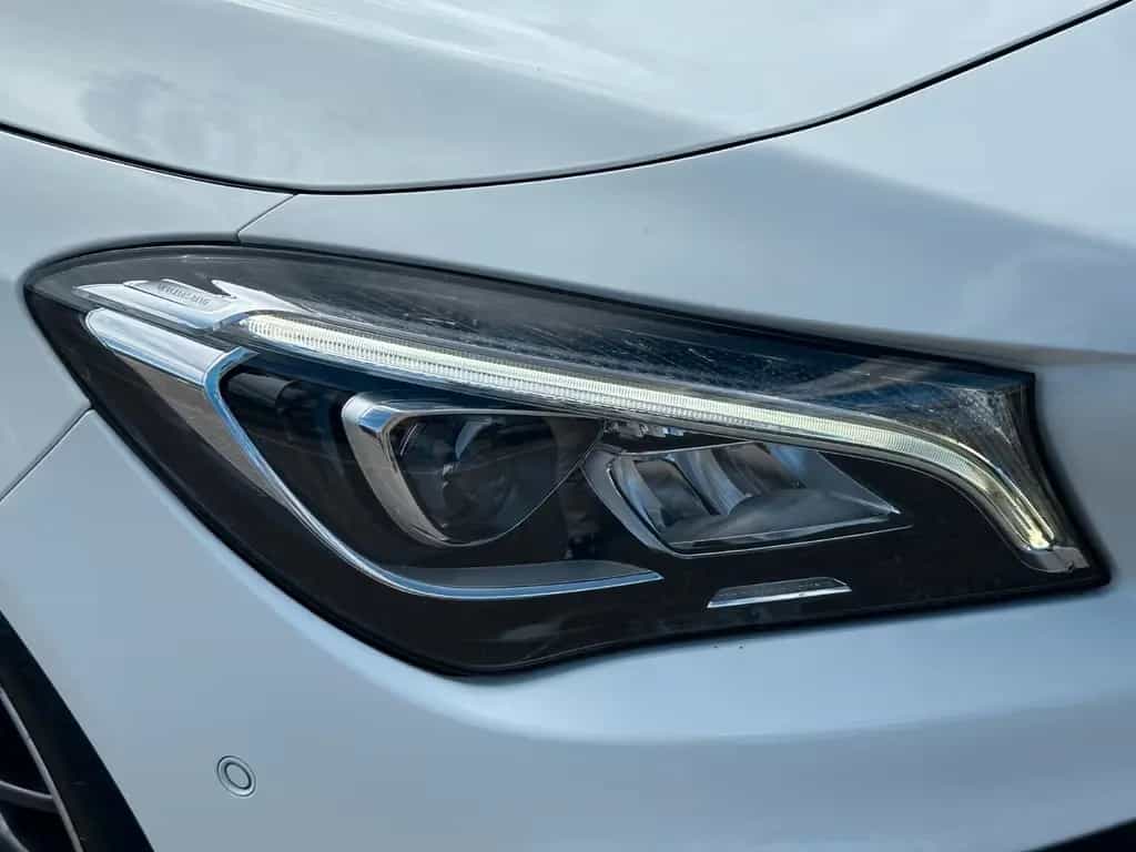Mercedes-Benz CLA 250 AMG LINE LED Navi GSD SHZ PDC Klimaanlag 03/2018-photo-2