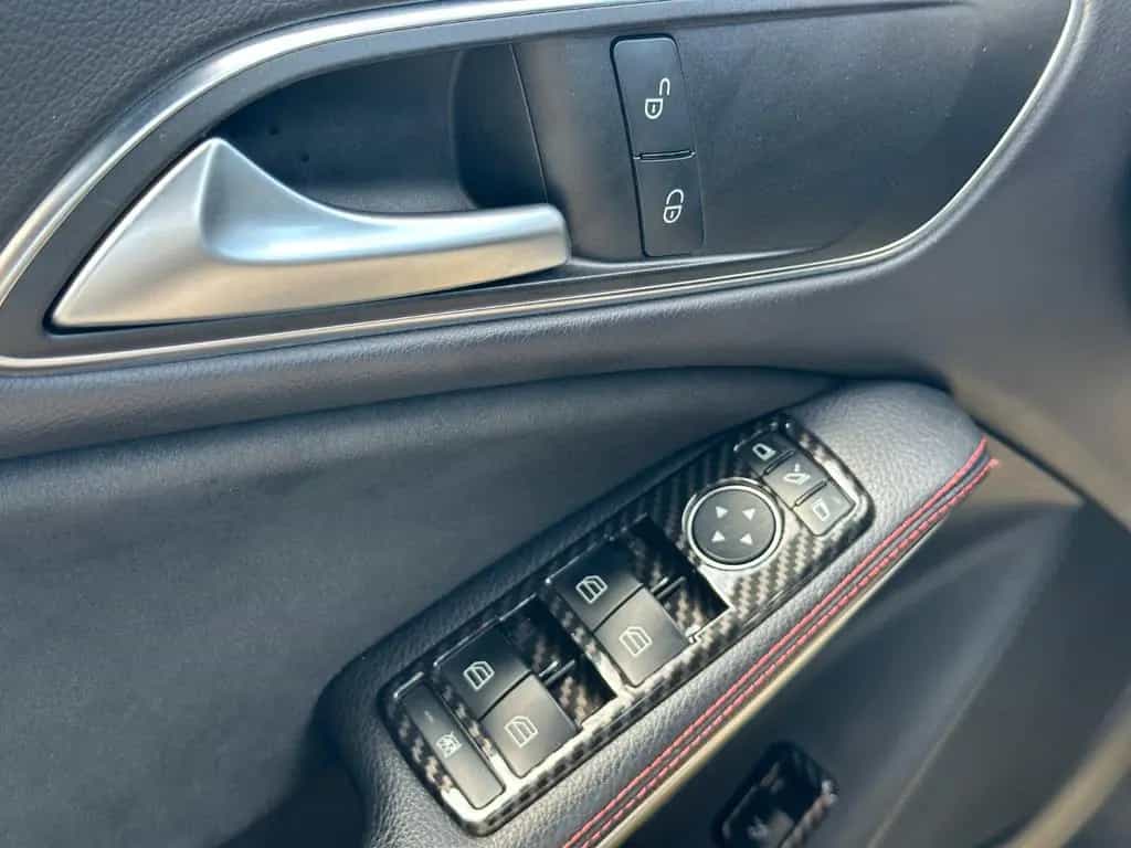 Mercedes-Benz CLA 250 AMG LINE LED Navi GSD SHZ PDC Klimaanlag 03/2018-photo-20