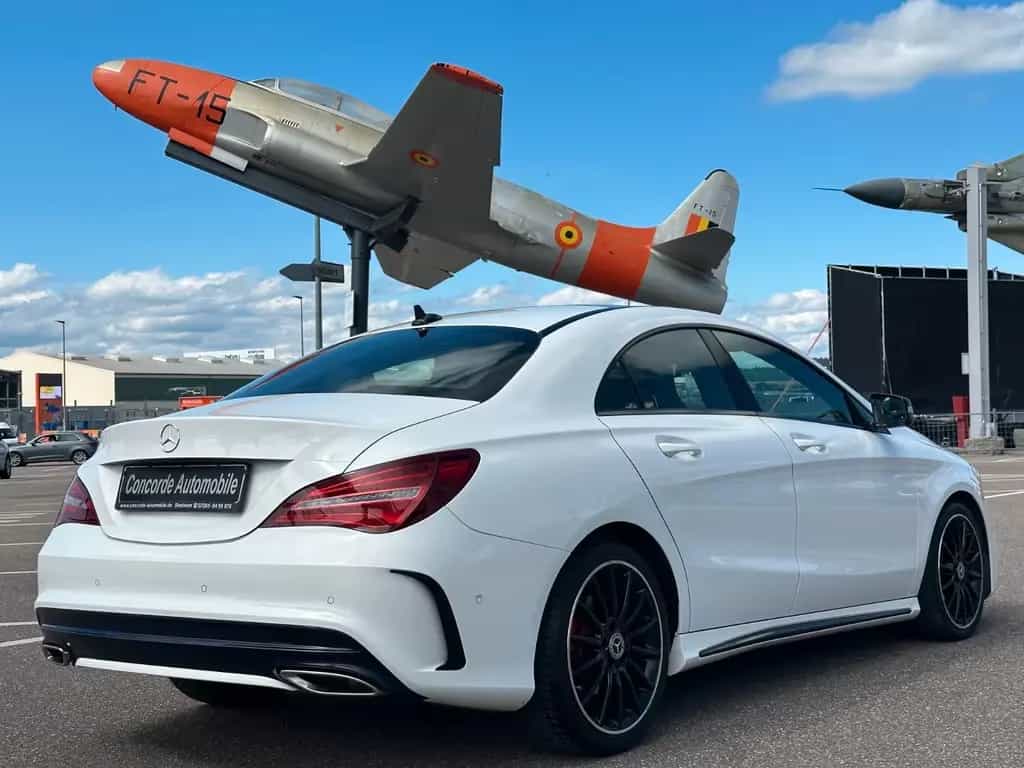 Mercedes-Benz CLA 250 AMG LINE LED Navi GSD SHZ PDC Klimaanlag 03/2018-photo-5