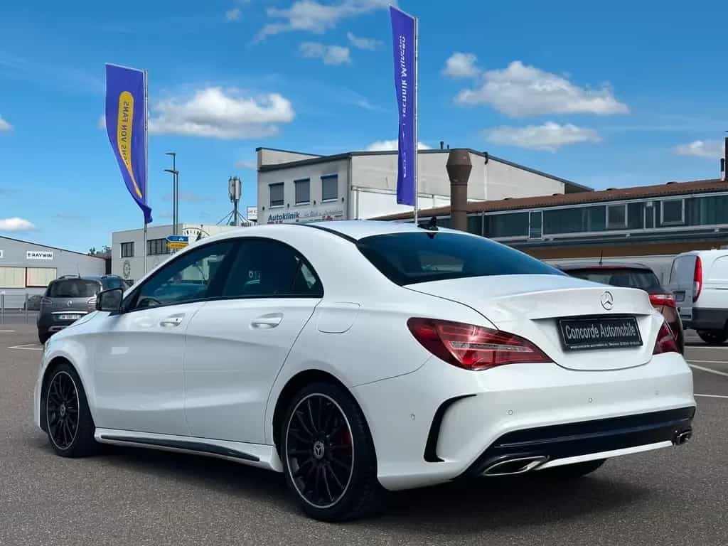 Mercedes-Benz CLA 250 AMG LINE LED Navi GSD SHZ PDC Klimaanlag 03/2018-photo-6