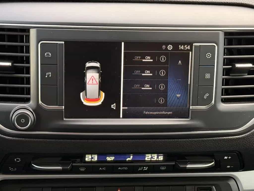 Toyota Proace (Verso) Proace Verso 2.0 D-4D L2 *9-SITZER*STHZ* ACC*SHZ 05/2023-photo-19