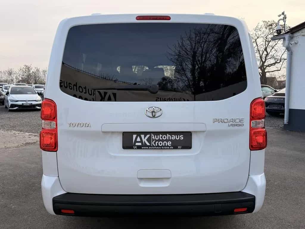 Toyota Proace (Verso) Proace Verso 2.0 D-4D L2 LANG *9-SITZER*STHZ *AC 07/2023-photo-6