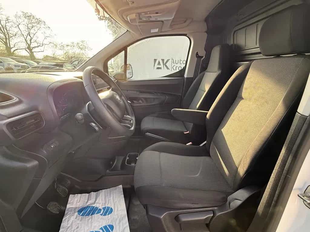 Toyota Proace City 1.2 L1 Duty  KASTEN* TEMPOMAT 11/2021-photo-15