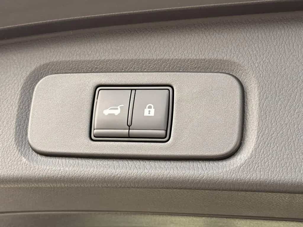 Nissan Qashqai 1.3 DIG-T MHEV N-Connecta *HUD*360°CAM* 07/2025-photo-22