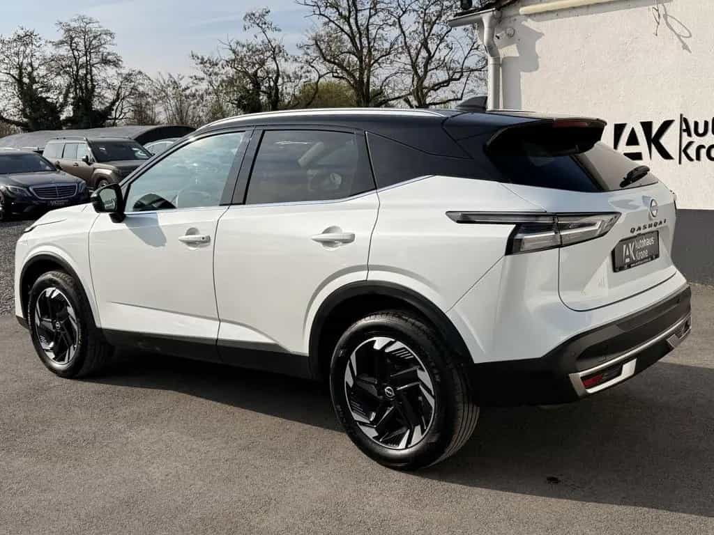 Nissan Qashqai 1.3 DIG-T MHEV N-Connecta *HUD*360°CAM* 07/2025-photo-8