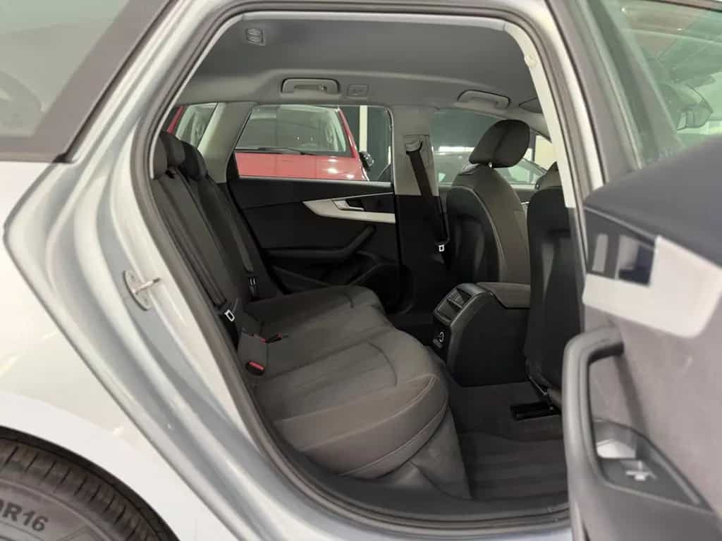 Audi A4 Avant 35 TDI*AUTOMATIK*E-HECK*VIRTUELL*CARPLY 11/2019-photo-16