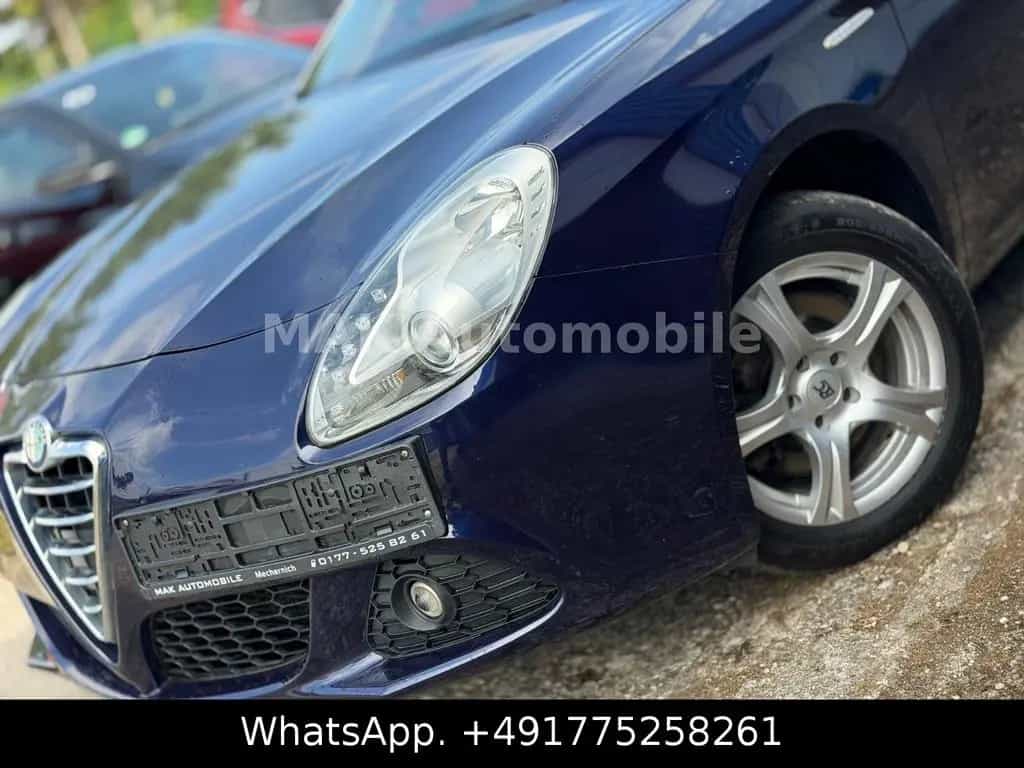 Alfa Romeo Giulietta Turismo 1.4 Automatik,Pano,Navi 08/2012-photo-17