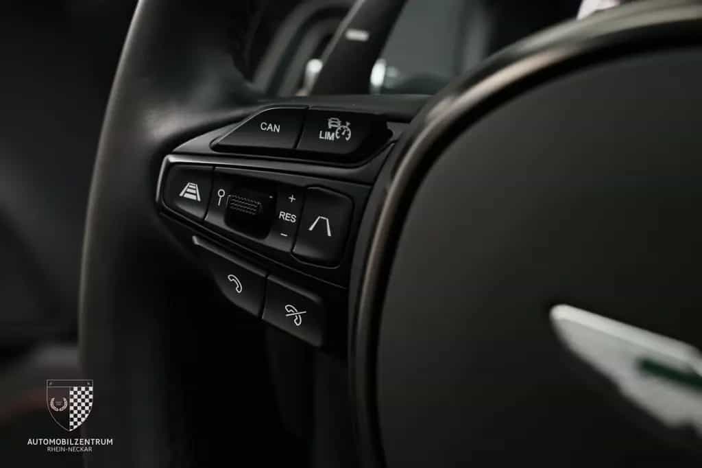 Aston Martin DBX 707 FullCarbon/SportsSeat/Panorama/PPF 03/2023-photo-18