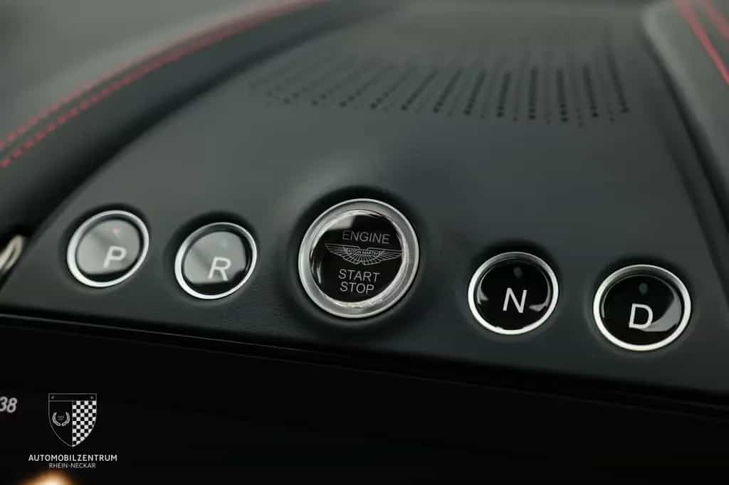 Aston Martin DBX 707 FullCarbon/SportsSeat/Panorama/PPF 03/2023-photo-21