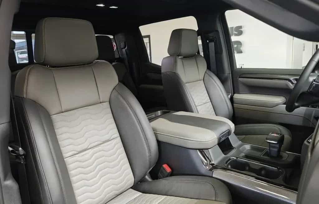 Chevrolet Silverado ZR2 05/2026-photo-5