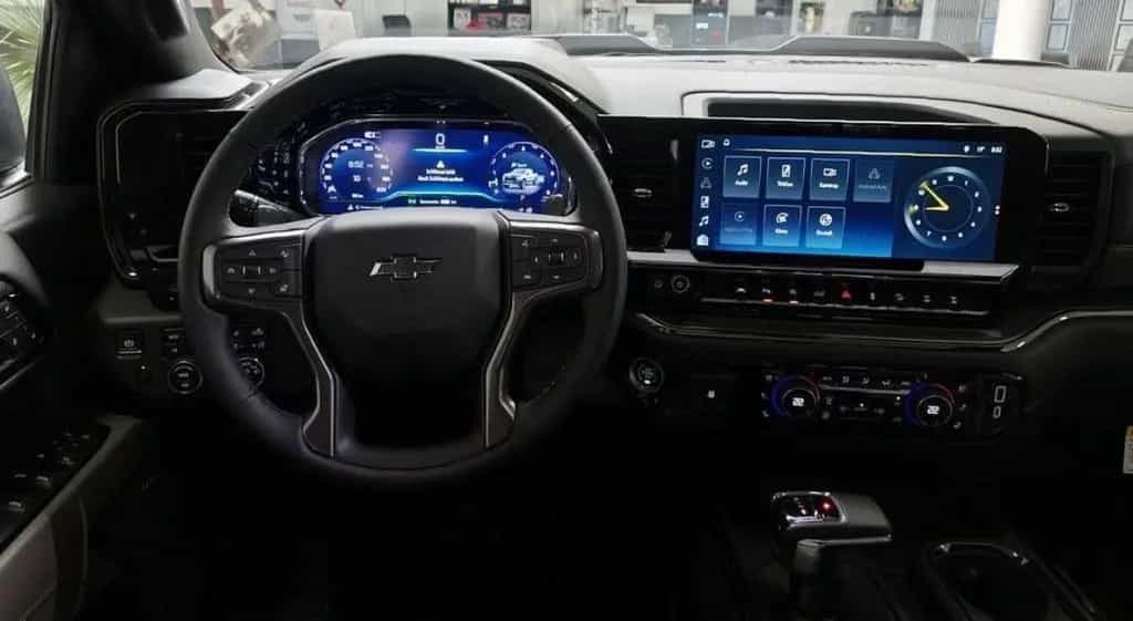 Chevrolet Silverado ZR2 05/2026-photo-7
