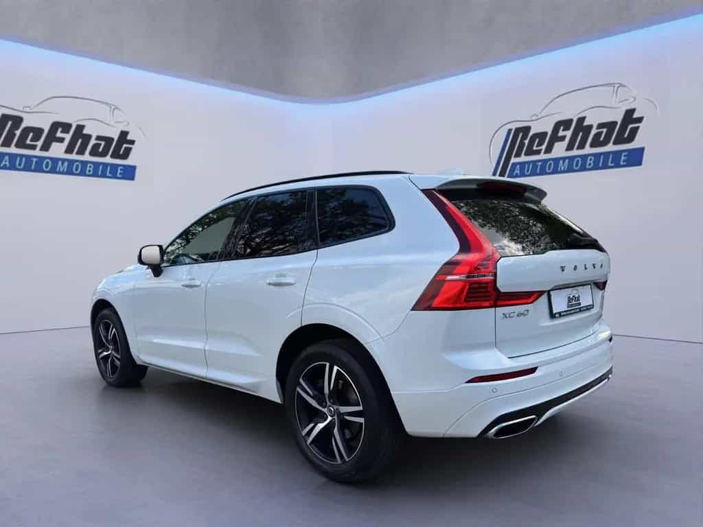 Volvo XC60 R Design 2WD*LED*BLACK*VIRTUAL*ACC*LEDER* 05/2021-photo-9