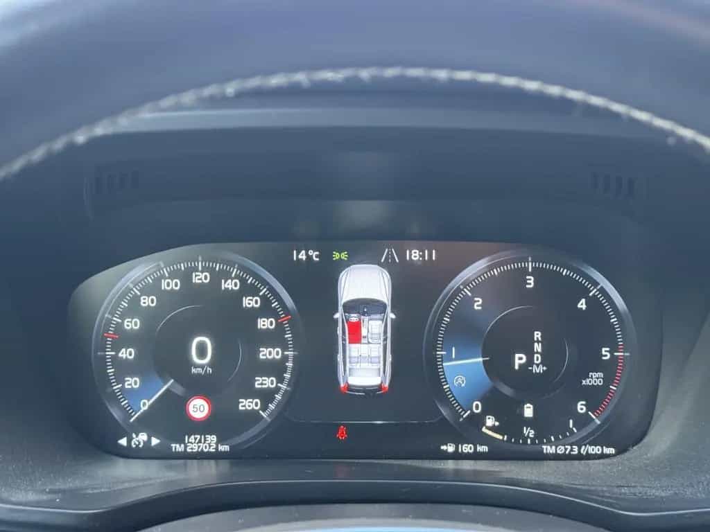 Volvo XC60 R Design 2WD*LED*BLACK*VIRTUAL*ACC*LEDER* 05/2021-photo-17