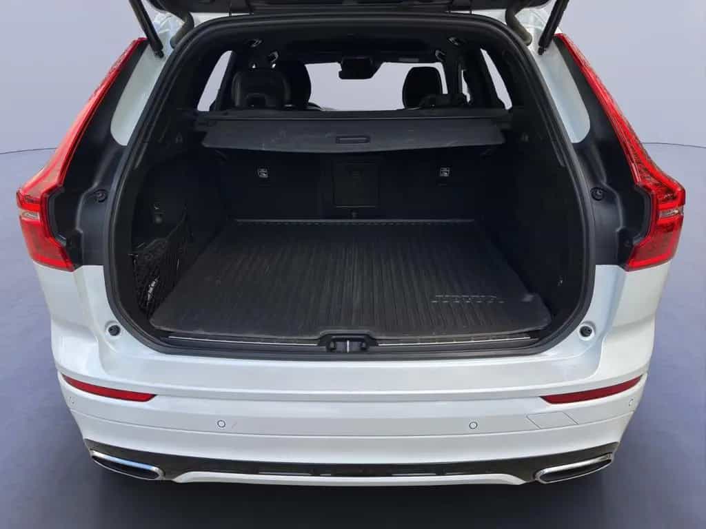 Volvo XC60 R Design 2WD*LED*BLACK*VIRTUAL*ACC*LEDER* 05/2021-photo-28