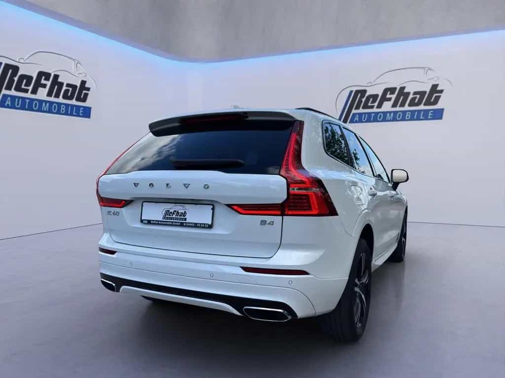 Volvo XC60 R Design 2WD*LED*BLACK*VIRTUAL*ACC*LEDER* 05/2021-photo-6