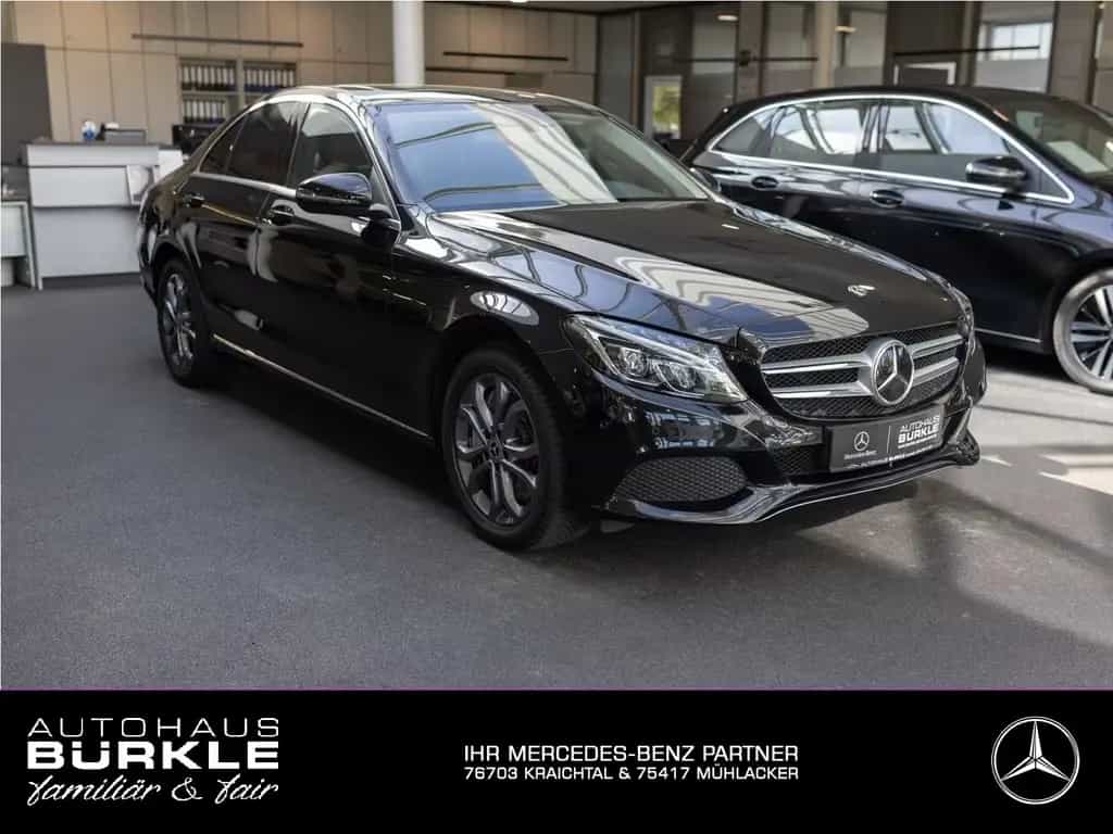 Mercedes-Benz C 400 4M,Comand,LED,AHK,Distr,Kamera,Schiebedach 06/2018-photo-0
