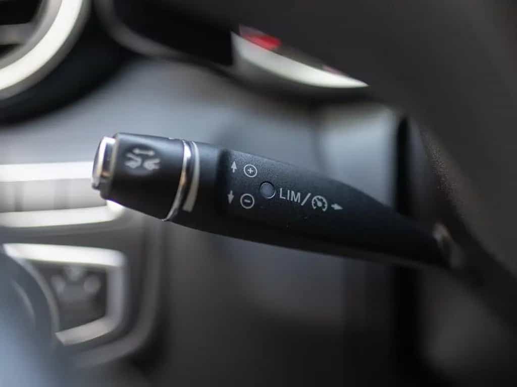 Mercedes-Benz C 400 4M,Comand,LED,AHK,Distr,Kamera,Schiebedach 06/2018-photo-10
