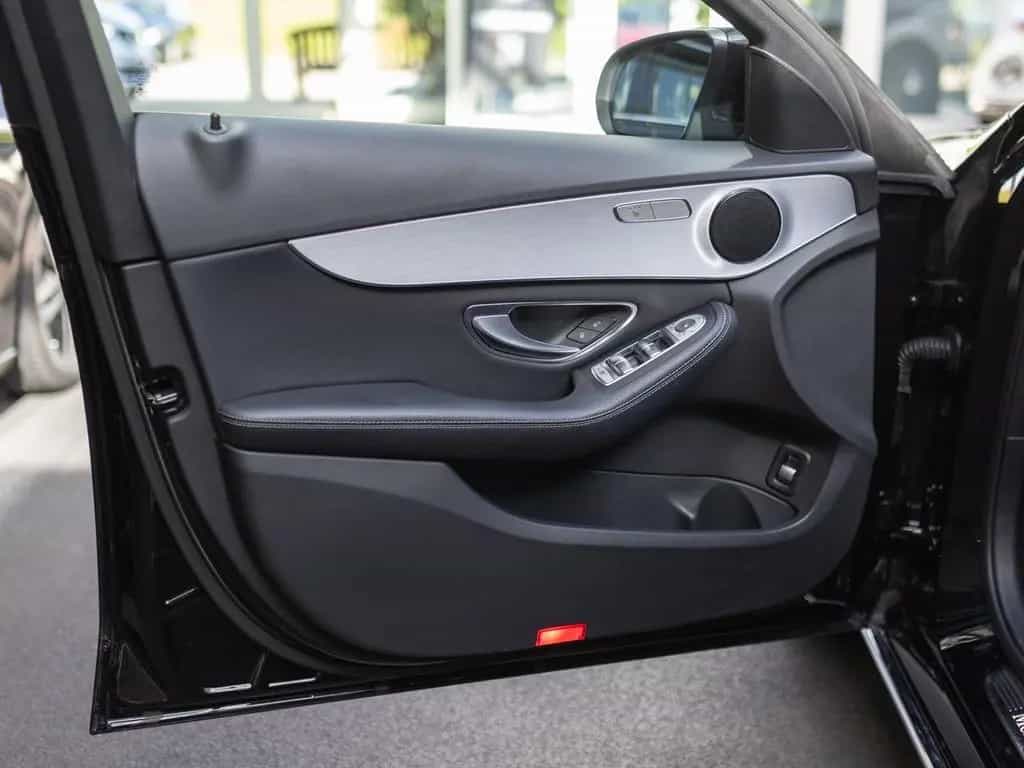 Mercedes-Benz C 400 4M,Comand,LED,AHK,Distr,Kamera,Schiebedach 06/2018-photo-20