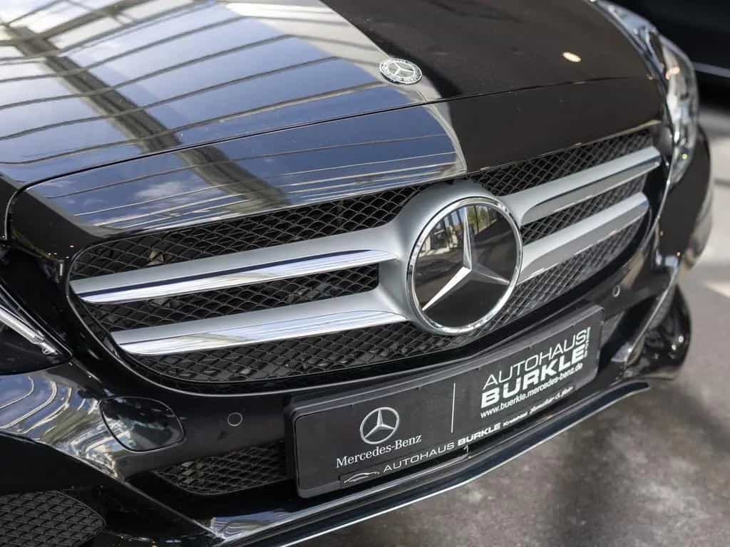 Mercedes-Benz C 400 4M,Comand,LED,AHK,Distr,Kamera,Schiebedach 06/2018-photo-6