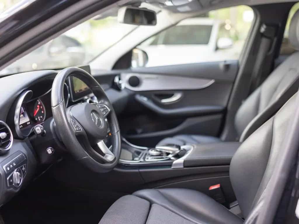 Mercedes-Benz C 400 4M,Comand,LED,AHK,Distr,Kamera,Schiebedach 06/2018-photo-7