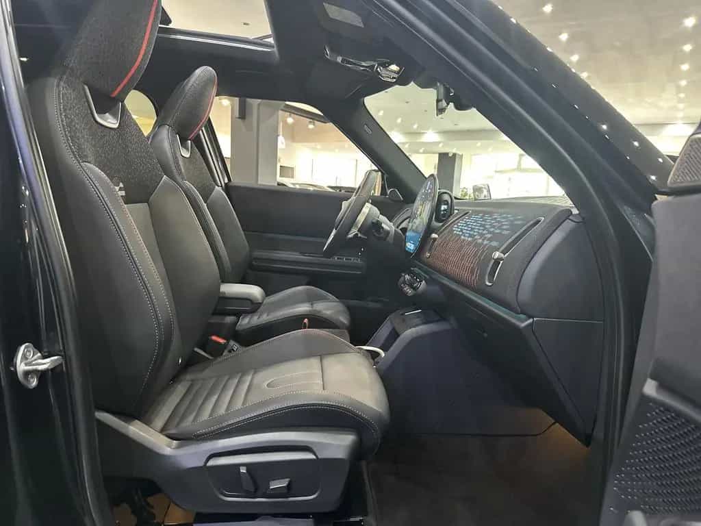 MINI Countryman C (Cooper) Cooper Countryman C JCW XL*PANO*HUD*360K*H&K*20Z 11/2024-photo-11